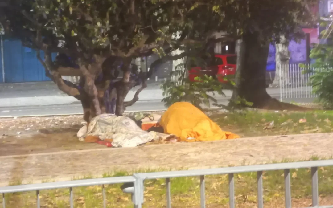 Quien duerme en la calle, no está en situación de calle