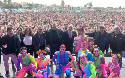 Guillermo Moreno cerró su campaña en Varela en un evento que convocó a más de 100 mil personas
