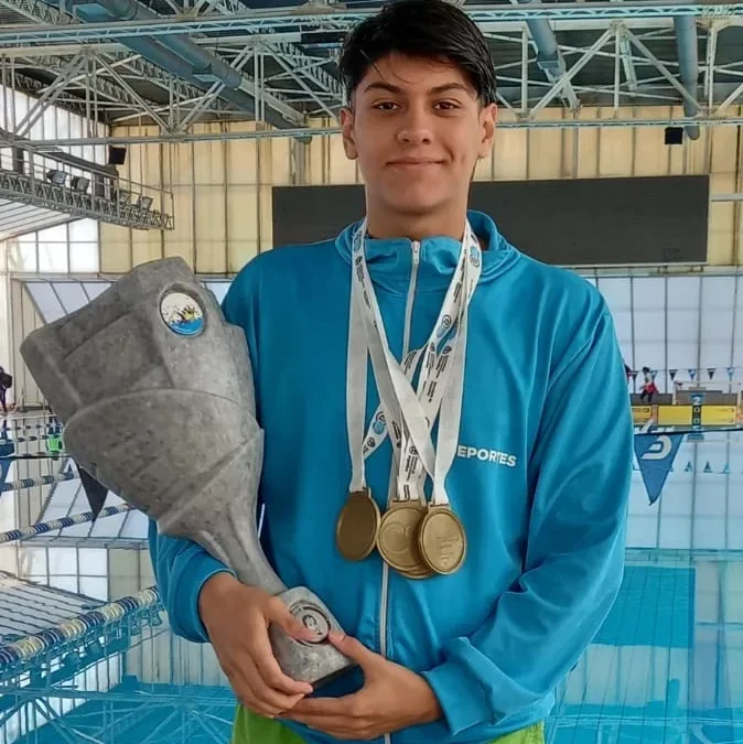 Juegos Evita: nadador varelense cuádruple campeón nacional