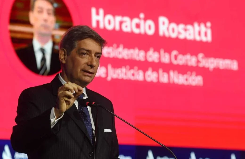 Horacio Rosatti cruzó a Milei: «Si una dolarización  elimina la moneda argentina es inconstitucional»