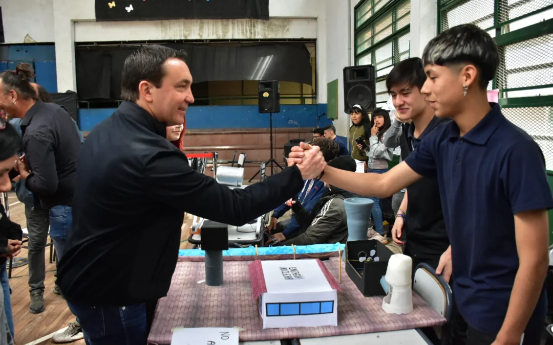Saberes aplicados: estudiantes de la  Técnica N°1 expusieron sus trabajos