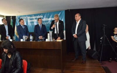 Sin hacer mención al flamante Presidente, juraron  los nuevos 12 concejales por Florencio Varela