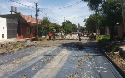 El Municipio varelense terminará con fondos propios los pavimentos en Villa Mónica Nueva