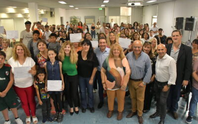 Andrés Watson otorgó recursos destinados  a Centros Socioeducativos y Comunitarios