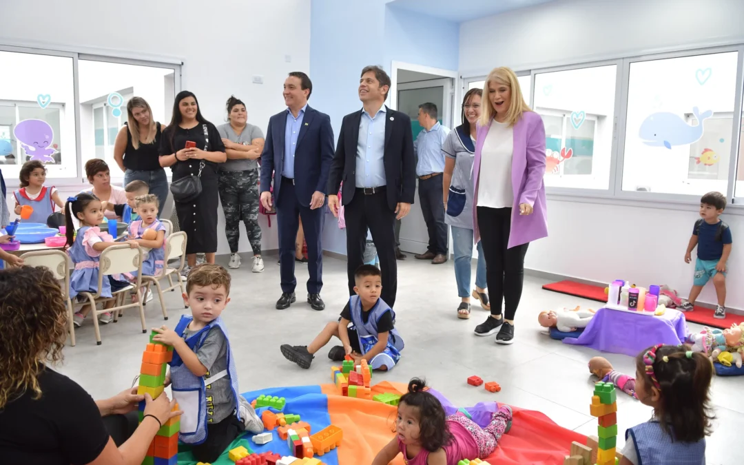 Kicillof denunció en Florencio Varela que Milei quiso impedir el inicio de clases