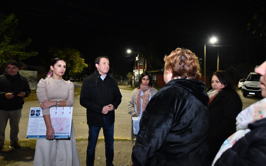 Llegó la reconversión del alumbrado público a Villa Aurora