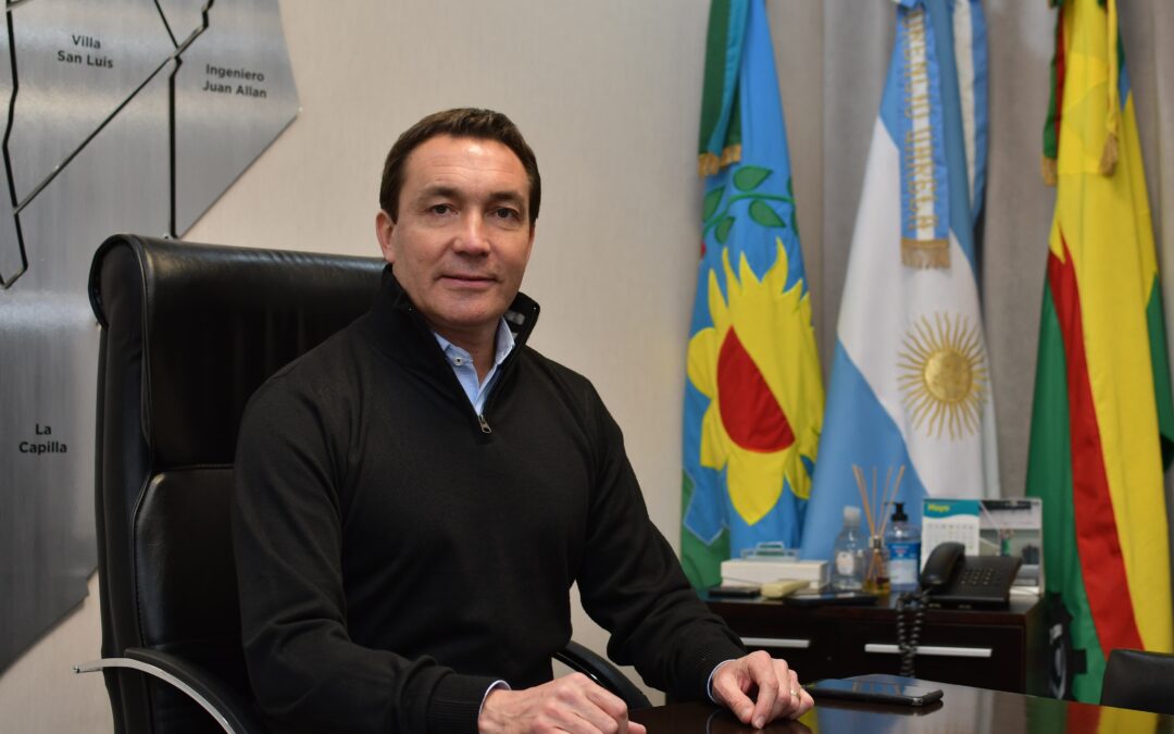 Andrés Watson:  “La Ley Bases viene a liquidar lo que queda de los  derechos de los argentinos”