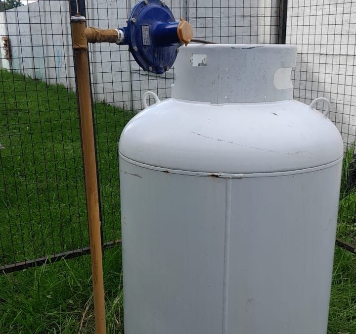 Informe del Consejo Escolar  por el avance de obras de  gas en escuelas de Varela