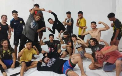 Artes marciales mixtas:  espacio de vida para  los jóvenes varelenses