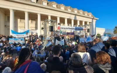 La marcha universitaria tuvo sus réplicas en toda la provincia