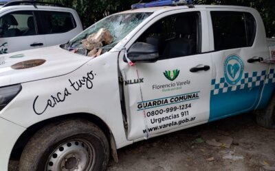 Destrozaron una camioneta de la Guardia Comunal