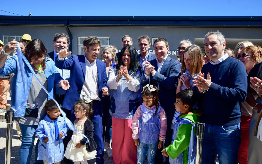 Florencio Varela: Watson y Kicillof inauguraron  un jardín, un CDI y un mercado de alimentos