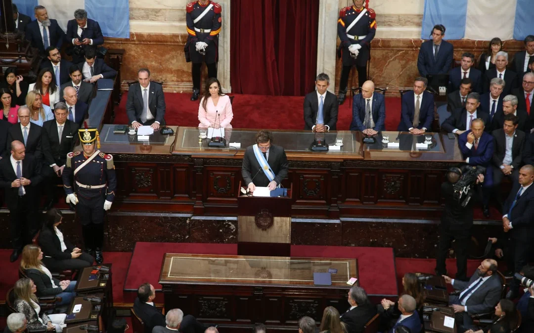Asamblea Legislativa: por primera vez en la historia, el Gobierno no admitirá fotógrafos y restringirá el espacio para la prensa