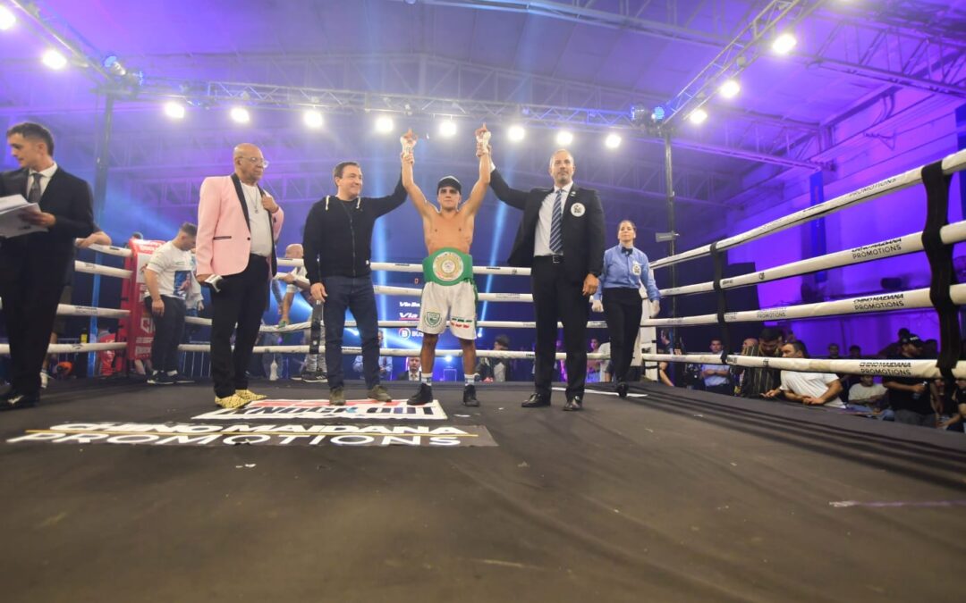 Noche de boxeo internacional en el  Polideportivo Municipal «La Patriada»