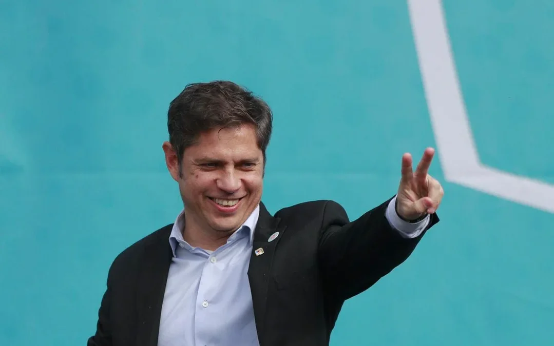 El Senado bonaerense dio media sanción a la suspensión de las PASO y Kicillof sonríe