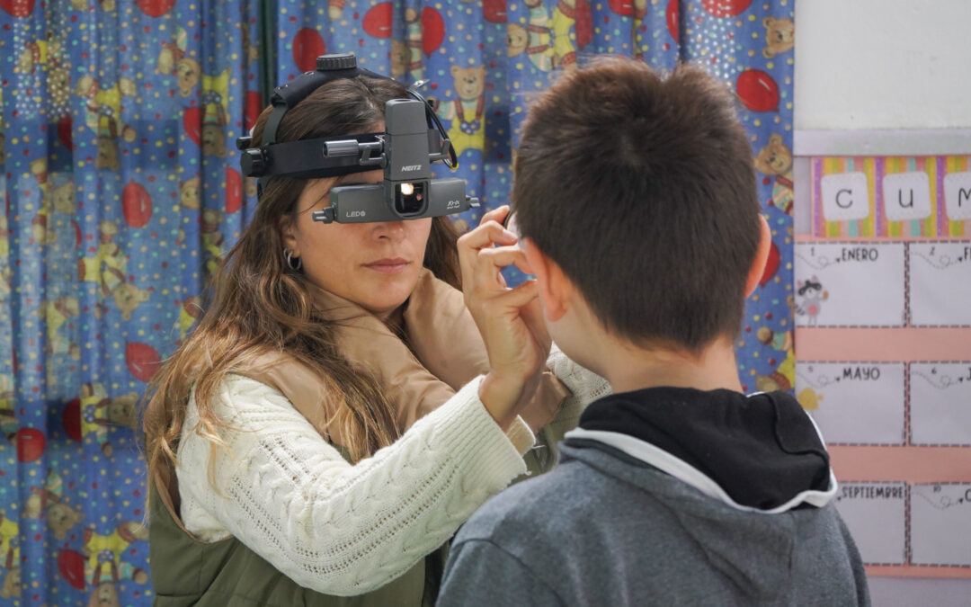 Controles oftalmológicos gratuitos a estudiantes de la Primaria Nº5