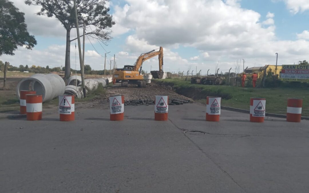 Comienza la obra esperada por años:  La pavimentación de la avenida Cariboni