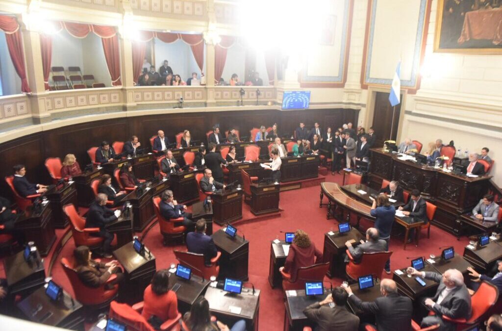 El Senado bonaerense convocó a una sesión  especial por las reelecciones indefinidas