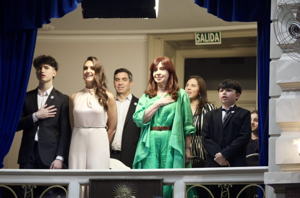«Cristina Kirchner pone  rumbo al Cambio Político»