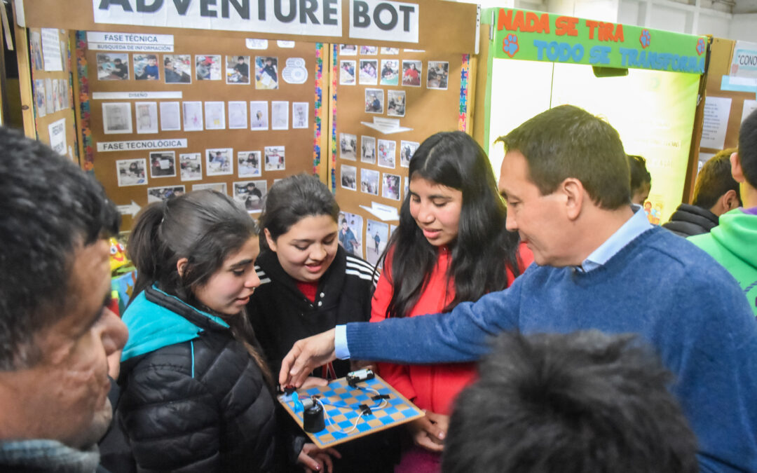 Proyectos estratégicos en la feria distrital  de Educación, Artes, Ciencias y Tecnología