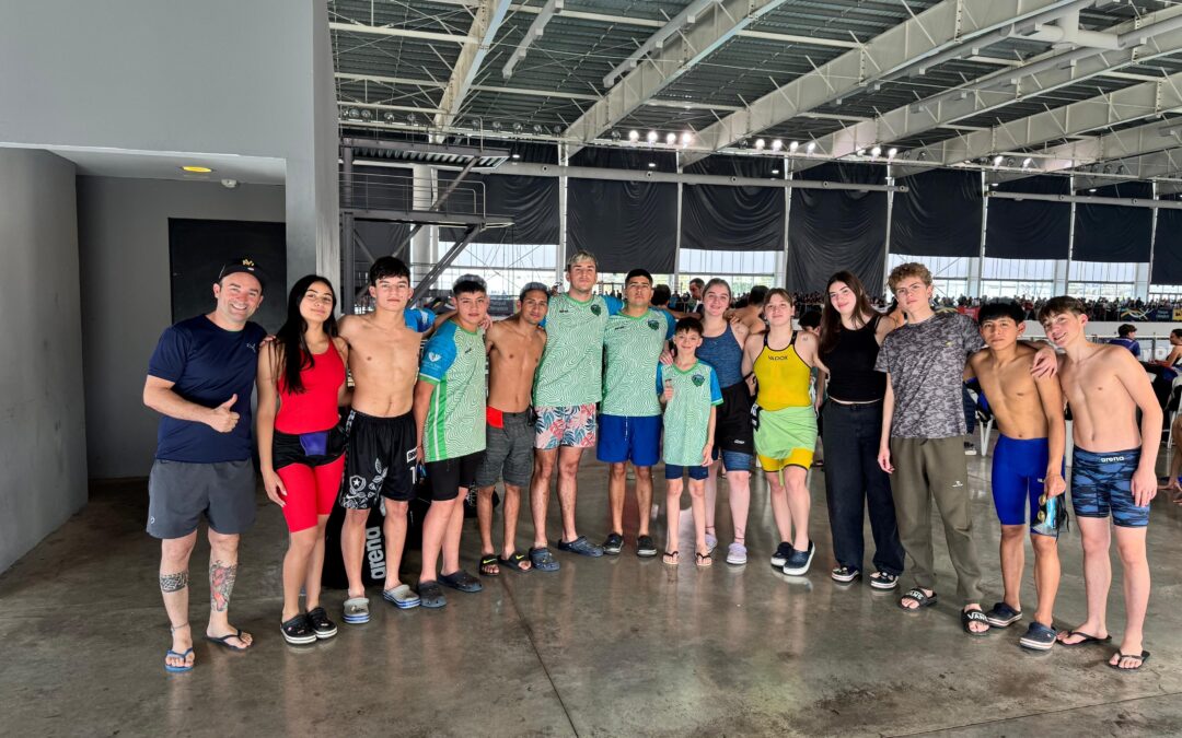 Podio para varelenses en competición provincial de natación