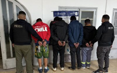 Cuatro detenidos por tenencia de armas: uno de ellos era buscado por la Justicia