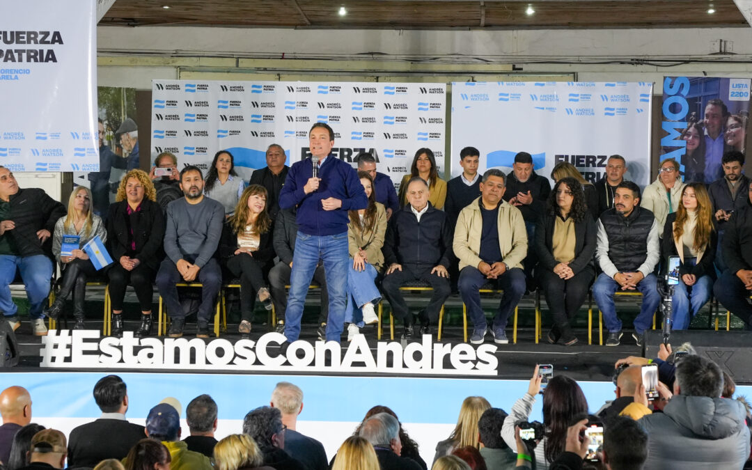 El oficialismo cerró su campaña en el Club Nahuel con la consigna de “defender con honor la democracia”