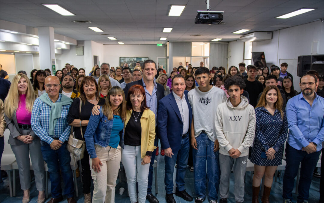 Oportunidades de formación profesional para jóvenes varelenses