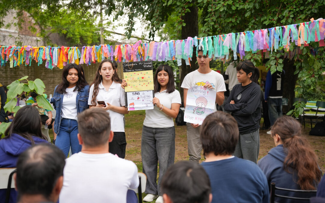 Jóvenes varelenses contra el acoso escolar