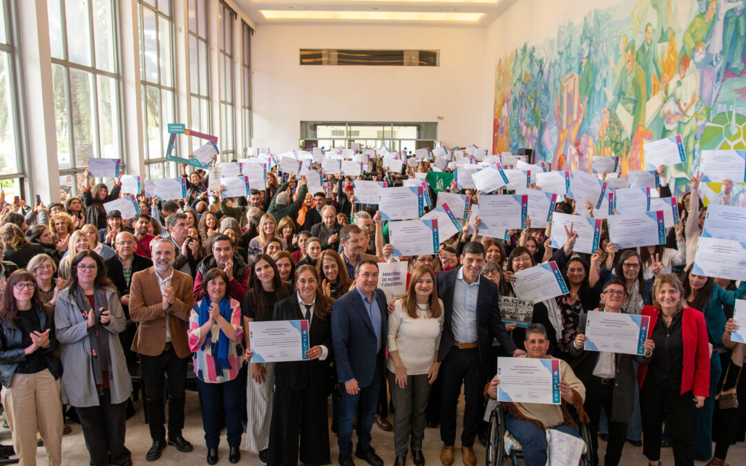 Nuevos egresados de la UNAJ en las diplomaturas sobre cuestiones de género