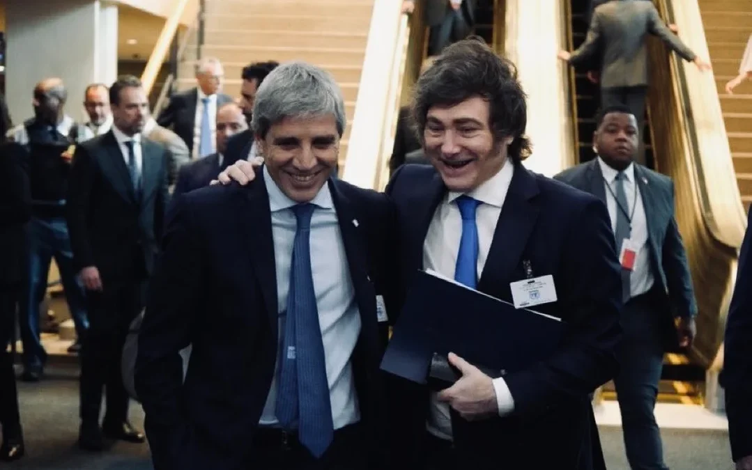 Javier Milei desmintió que se vaya a dar de baja al monotributo