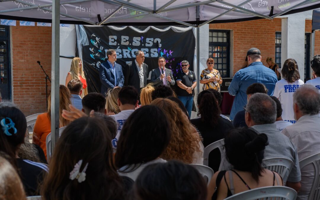 La comunidad educativa denominó «Héroes de Malvinas» a la Escuela Secundaria Nº 52