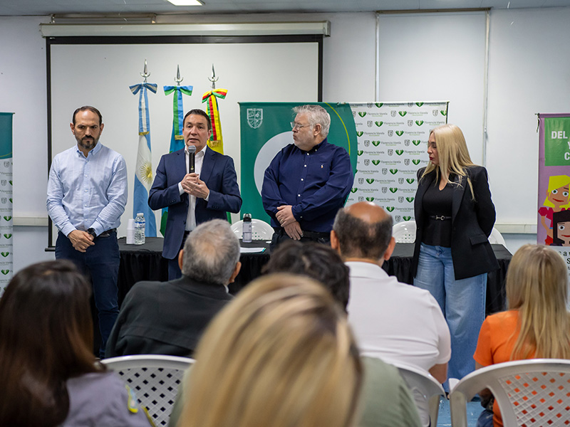 Encuentro en Florencio Varela para detectar ciberestafas