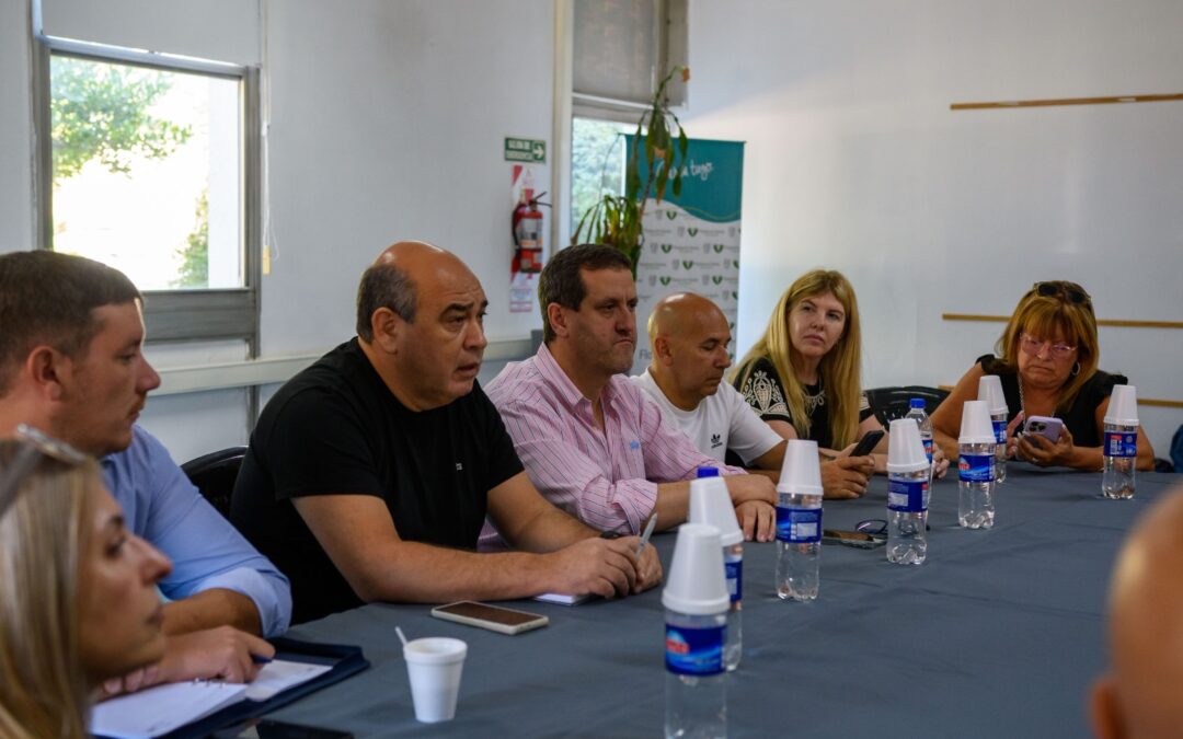 Ejecutivo varelense y autoridades educativas articularon mediddas previas al inicio de clases