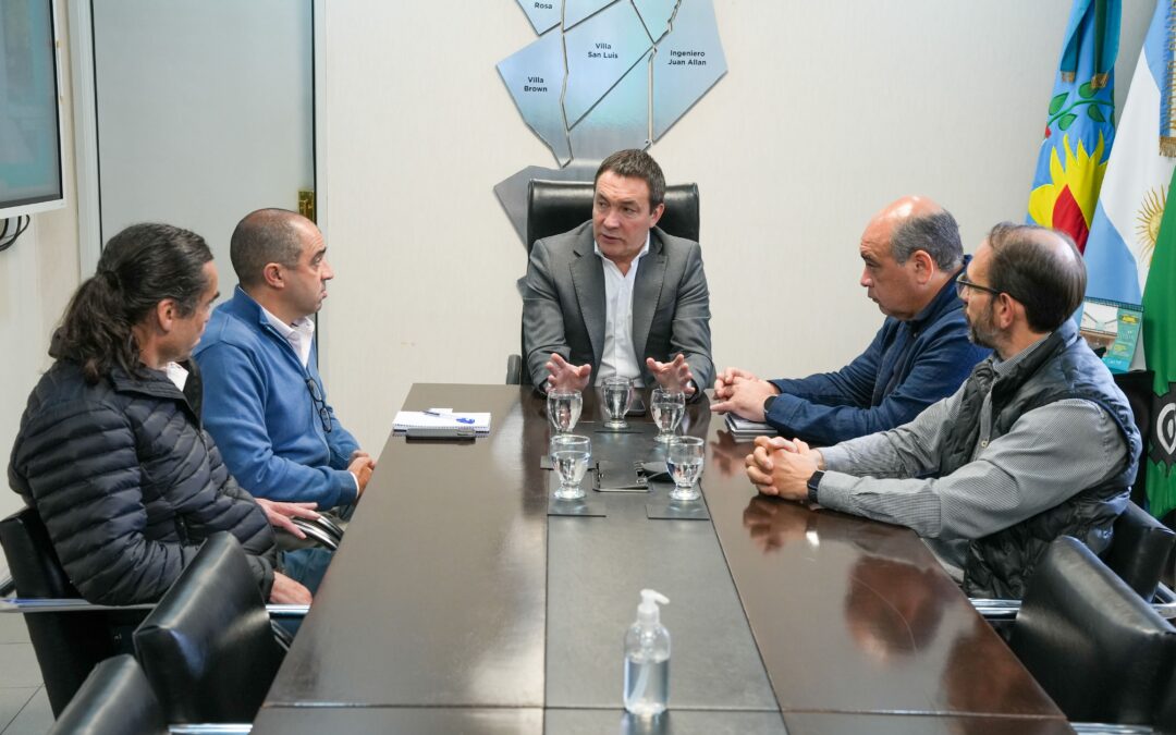 Todo listo para el regreso del 148: Watson recibió a los nuevos dueños