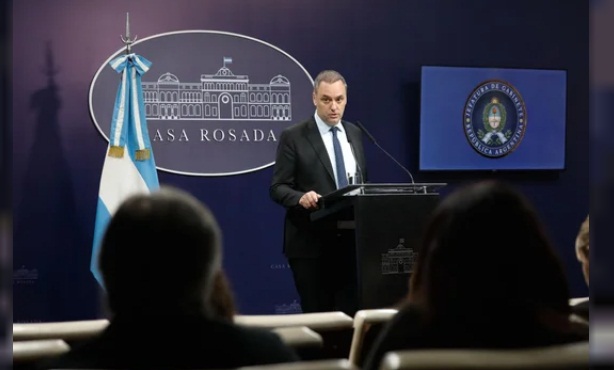 Caso Adorni: El fiscal rechazó el pedido  de detención para el jefe de Gabinete