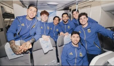 La selección de Scaloni partió hacia el Mundial: la ilusión levanta vuelo