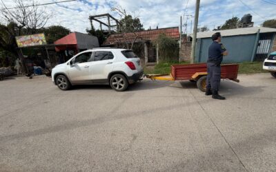 Multan y secuestran el vehículo de un hombre que descartaba basura