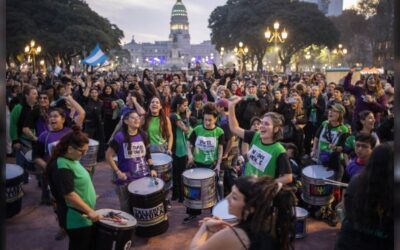 Ni una Menos: Marchan con la consigna de Agostina  Vega y Dulce Candia, asesinadas a los 14 y 17 años