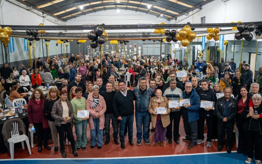 Villa del Plata: La Asociación Vecinal y Cultural  «6 de Junio» celebró medio siglo de fomentismo