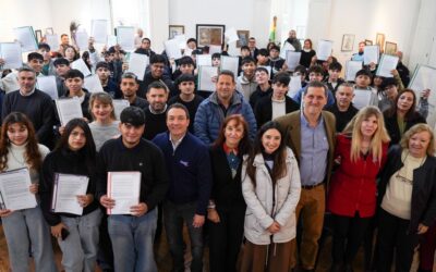 Pasantías: Watson ratificó el impulso de oportunidades  de formación para alumnos y alumnas de Florencio Varela