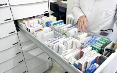 Kreplak cuestionó la desregulación en la venta  de medicamentos: «Otra falsa libertad de Milei»