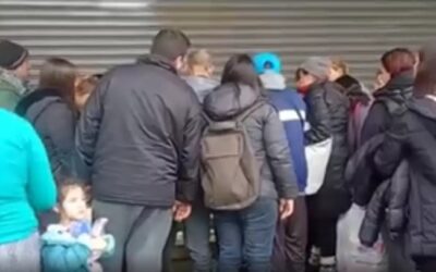 Cerró su comercio en Florencio  Varela y regaló toda la mercadería