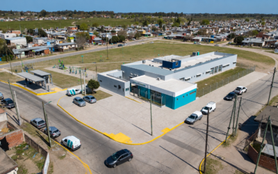 El gobernador y el intendente también inauguraron un moderno centro de salud en el barrio San Jorge