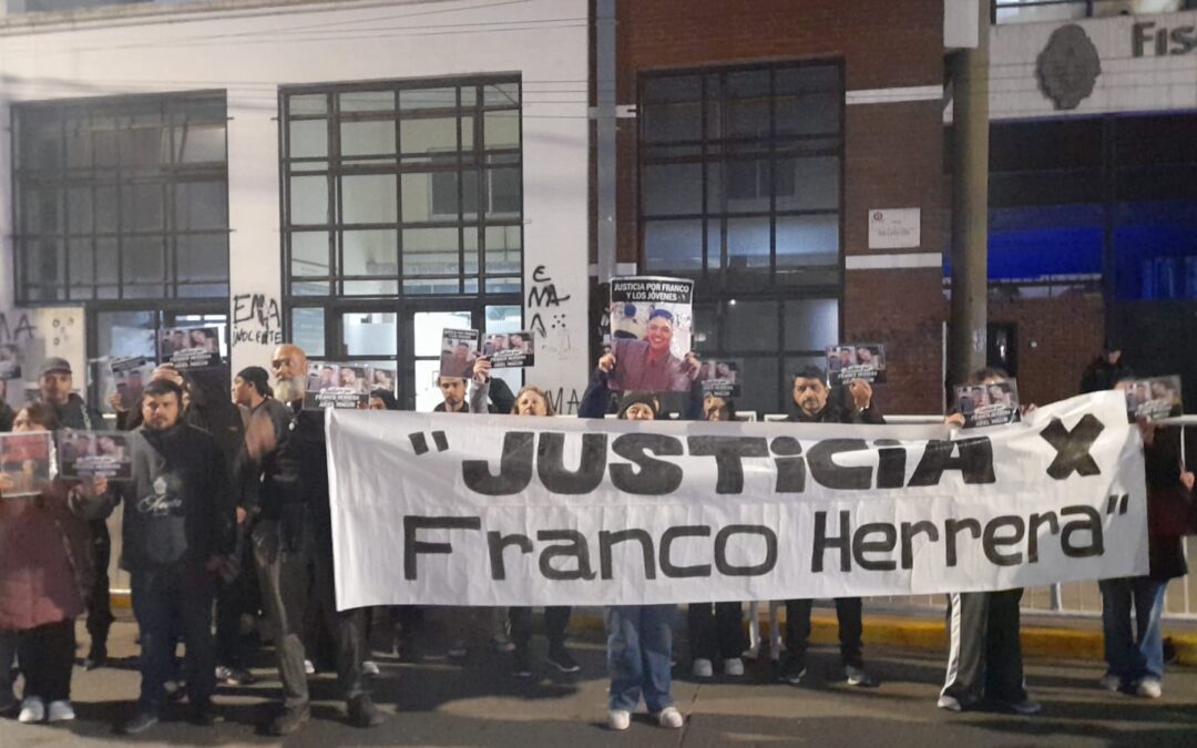 Nueva marcha por Franco Herrera y Ariel Machi, víctimas de la guerra narco en El Alpino: Sin imputados por los crímenes