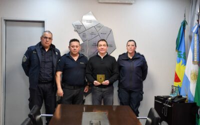 Watson destacó la loable intervención de policías varelenses en el rescate de un hombre en Neuquén