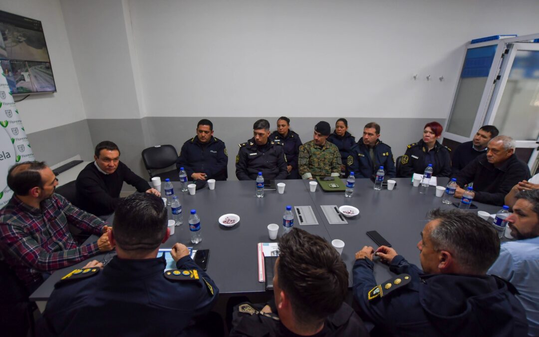 Seguridad: Renuncias y reunión oficial con las fuerzas policiales
