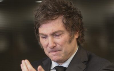 Milei retrocedió ante la ola de memes y tuvo que explicar  que entiende lo que significa “no llegar a fin de mes”