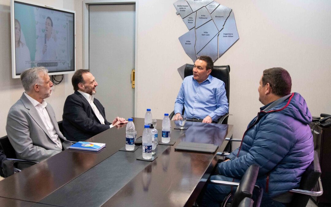 Watson recibió a Metrogas: no hubo promesas  de reabrir la oficina cerrada en Florencio Varela